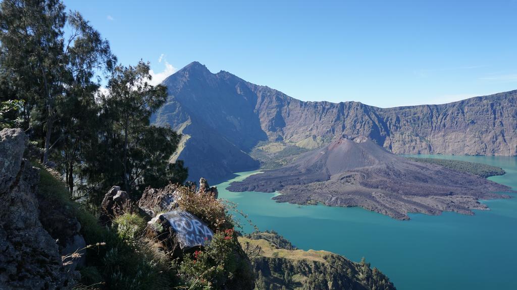 Rinjani Trails Hotel 세나루 외부 사진