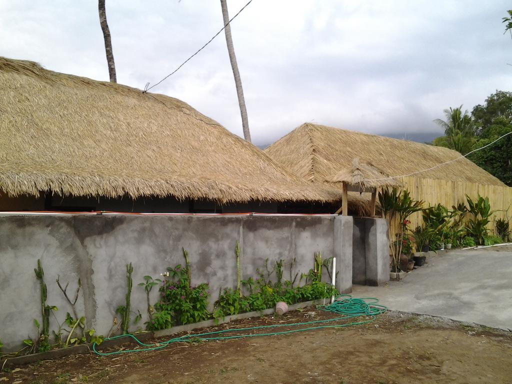 Rinjani Trails Hotel 세나루 외부 사진