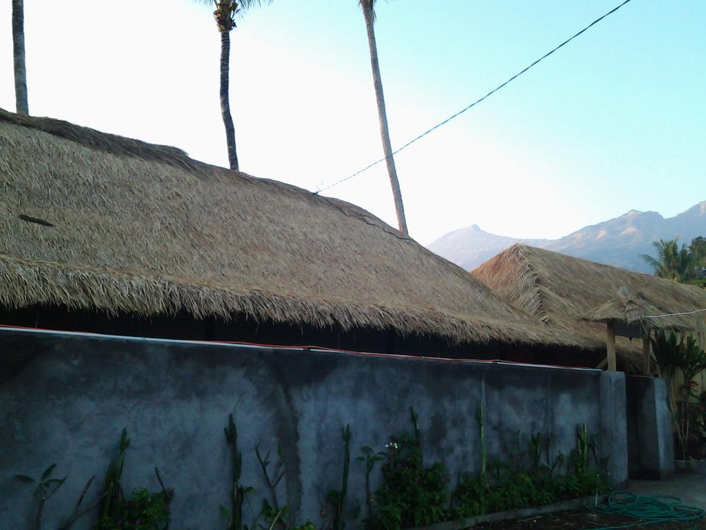 Rinjani Trails Hotel 세나루 외부 사진